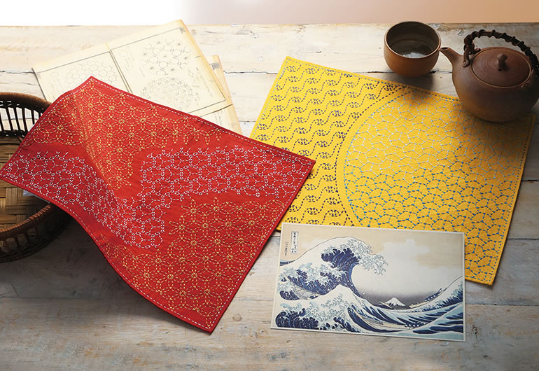 刺し子で紡ぐ北斎の粋で雅なマルチクロス