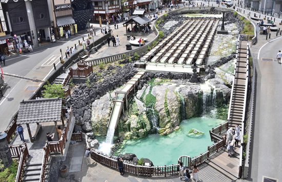 草津温泉・湯畑