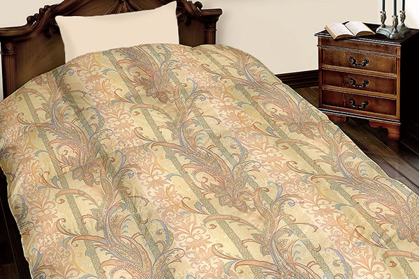 色柄おまかせ（吸湿発熱生地・足し羽毛なし）