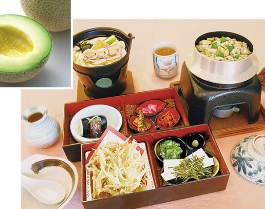 マスクメロン1玉狩り体験＆メロン半玉ご賞味と釜めしランチ